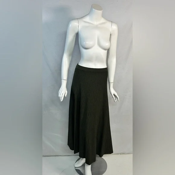 Lilla P Size Small Forest Green Ribbed A-Line Skirt - Picture 4 of 14